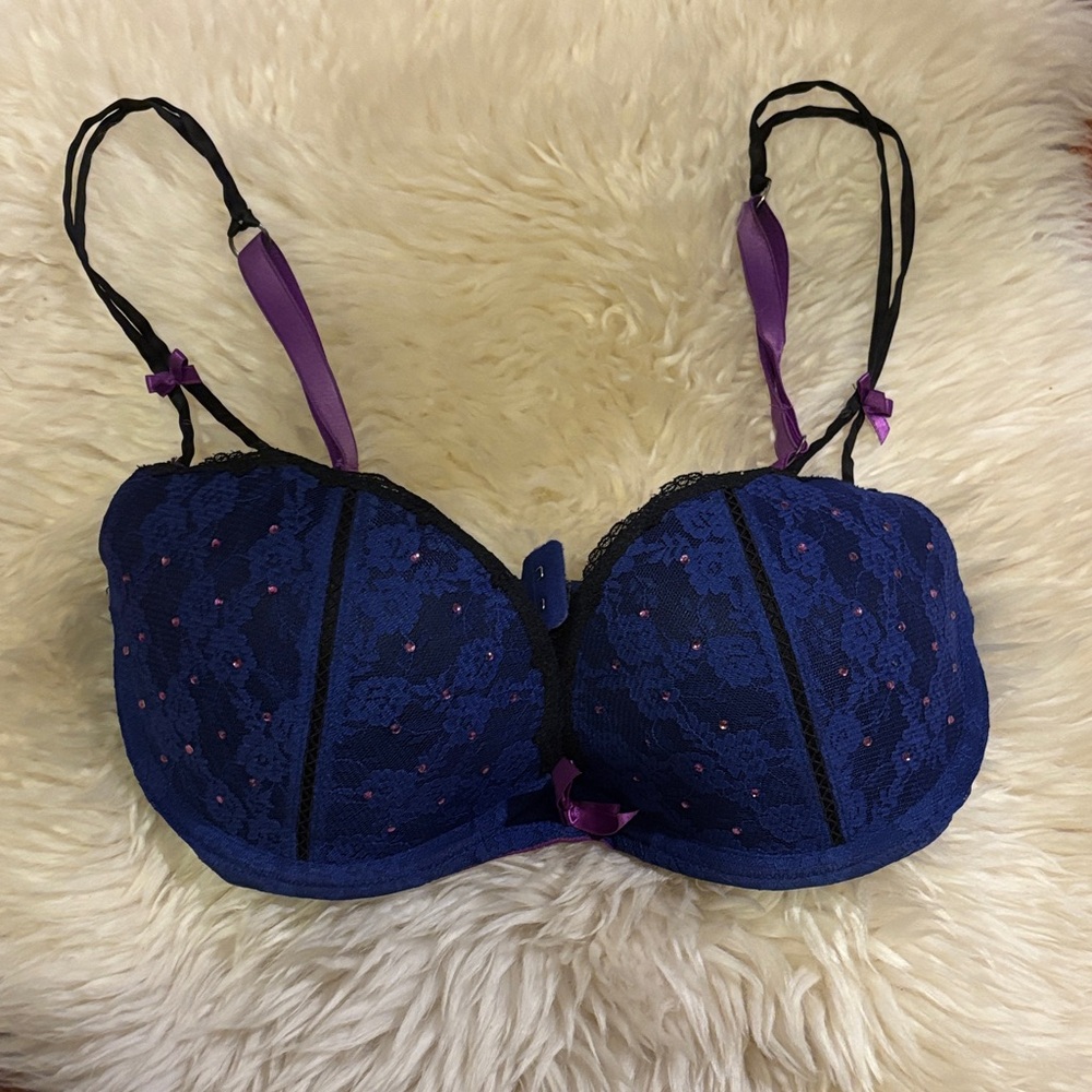 Victoria Secret studded 34D Elegant Blue and Purple Lace push up Bra